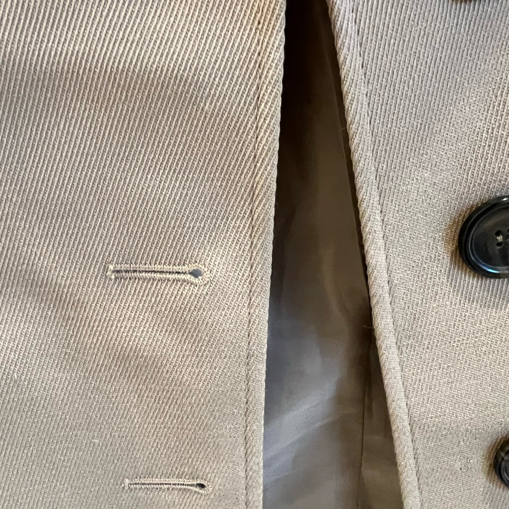 Tahari ASL Women's Tailored Beige Blazer with Three-Button Front - Picture 5 of 16